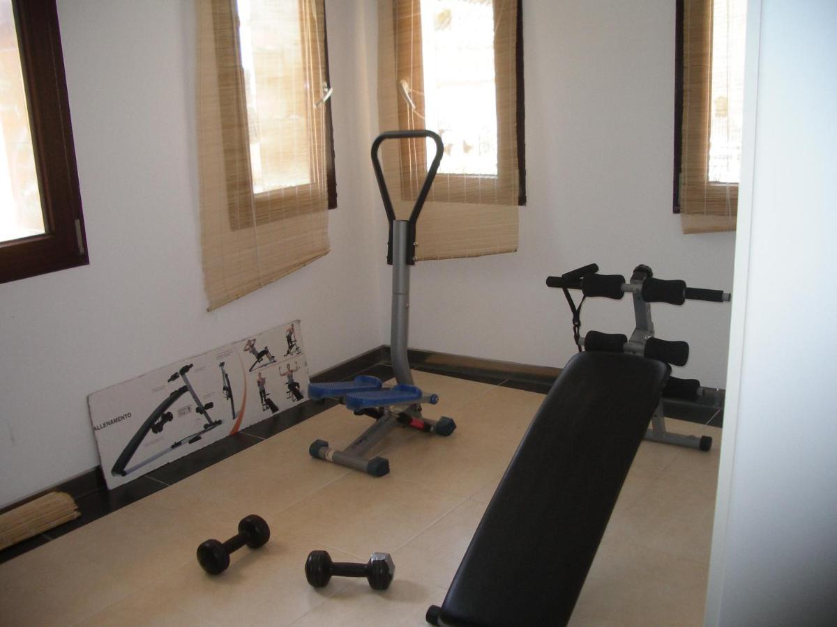 Apartamentos La Fonda Aninon Zewnętrze zdjęcie